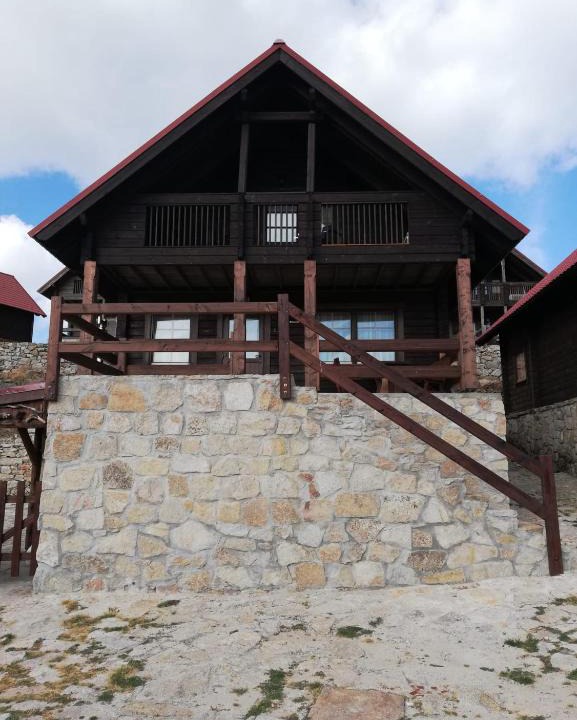 Penhas da Saude Ski Chalet | Chalé 41
