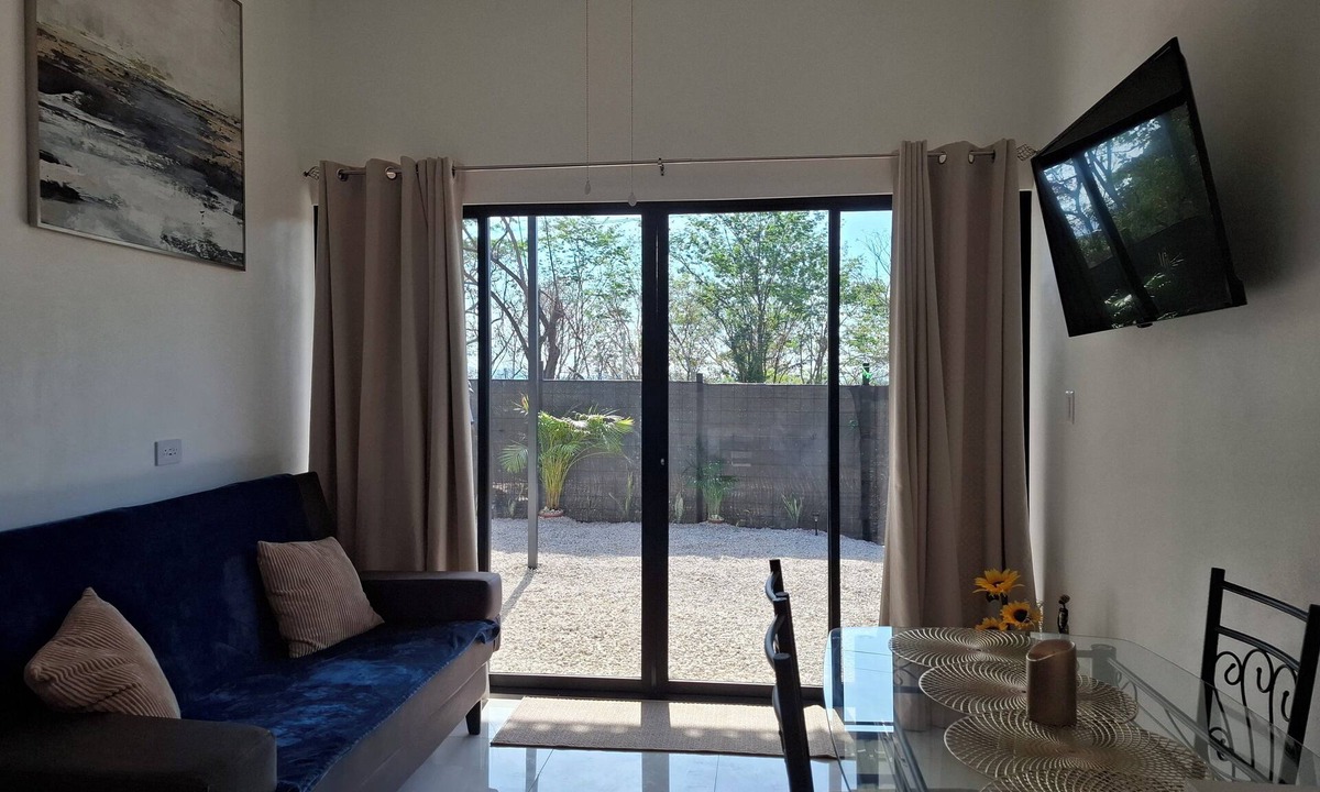 Rio Seco House | Charming 2-bedroom house with WiFi, AC in soothing Tempate.