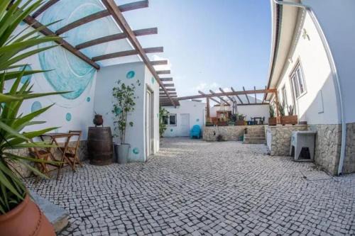 Atalaia House | Charming House with Shared Pool in Atalaia, 110 m²