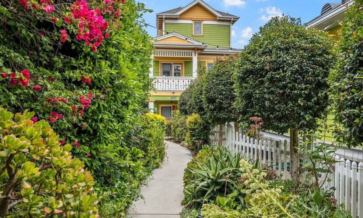 South Park Apartment | Charming Junipera Studio in Prime Location (A)