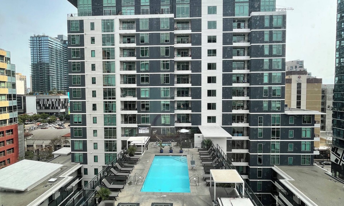 Little Italy Condo | Classy 1-bedroom condo in Little Italy, Downtown San Diego, with AC, gym, valet