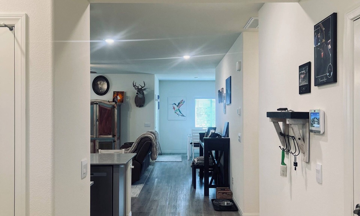 North Las Vegas House | Clean new 1-Bd/1Bth house N.Las Vegas, close to Golf course and Aliante Casino