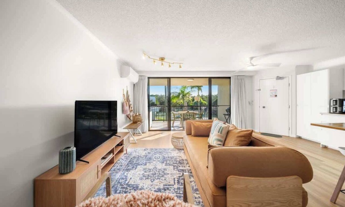 Marcoola Apartment | Coastal Drift - Beach Access, Pool, Spa, Gym