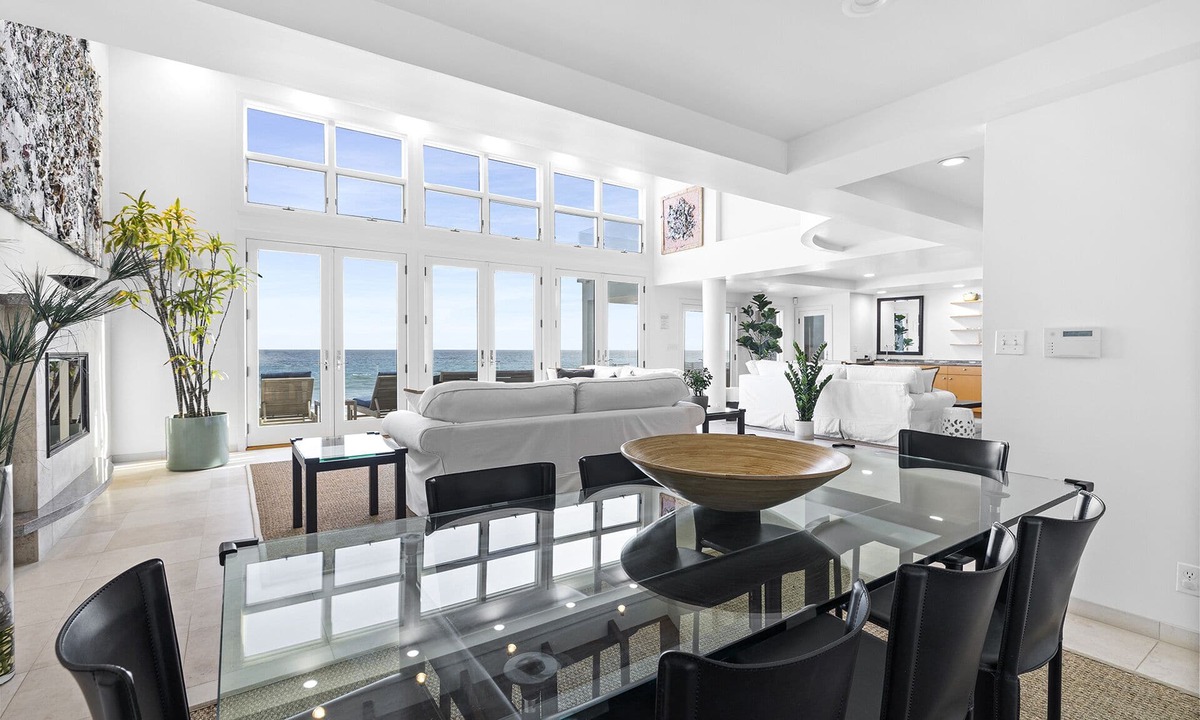 Central Malibu House | Coastal Serenity Villa