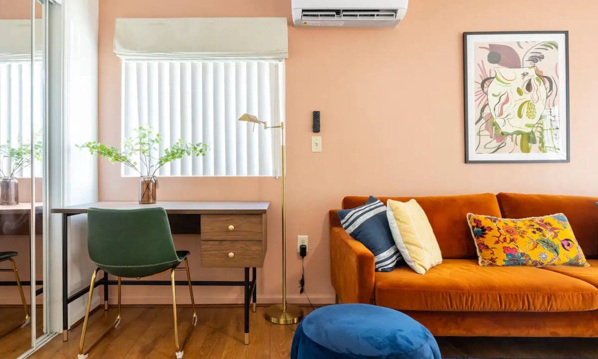 San Diego House | Colorful/Unique/Insta-worthy 1BD Guesthouse by Downtown San Diego