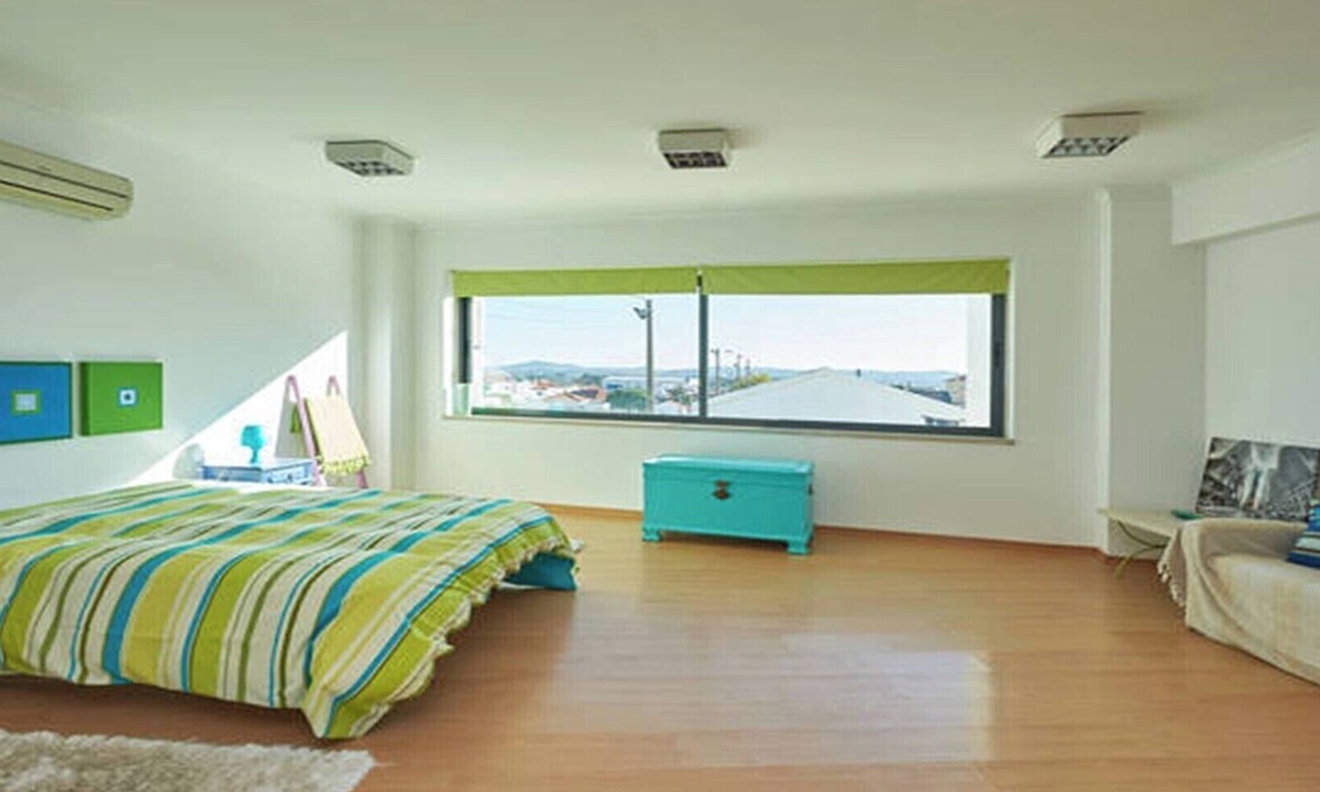 Terrujem Apartment | Colors Loft Sintra !