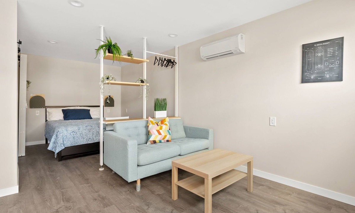 North Park Hotel | Comfortable New Room in one of San Diego's best Neighborhoods