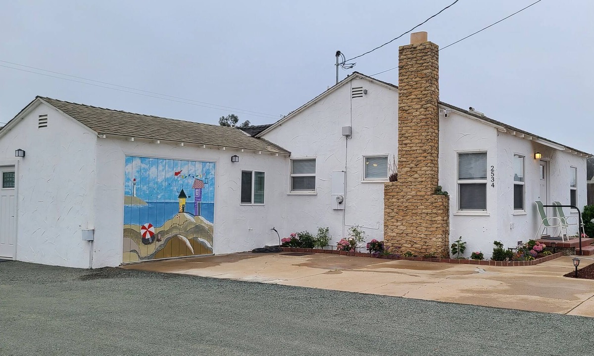 Callender Cottage | Cottage by the dunes