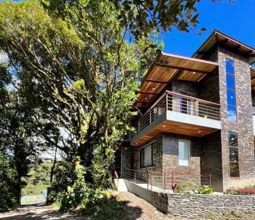 Quebrada Grande Villa | Cougar Monteverde