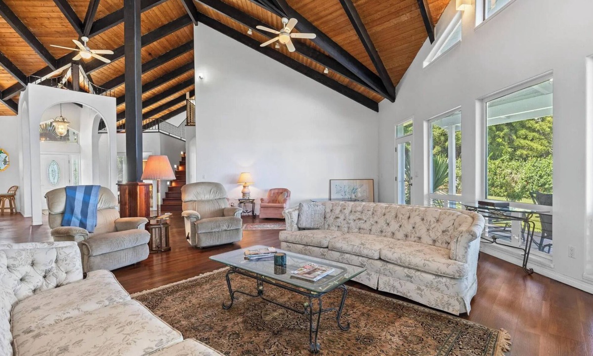 Ookala House | Country Oceanfront 5-bedroom house in Ookala