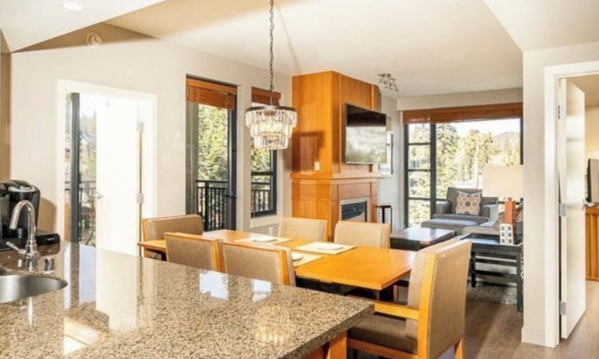 Mammoth Lakes Condo | Cozy 2-bedroom condo at the Westin