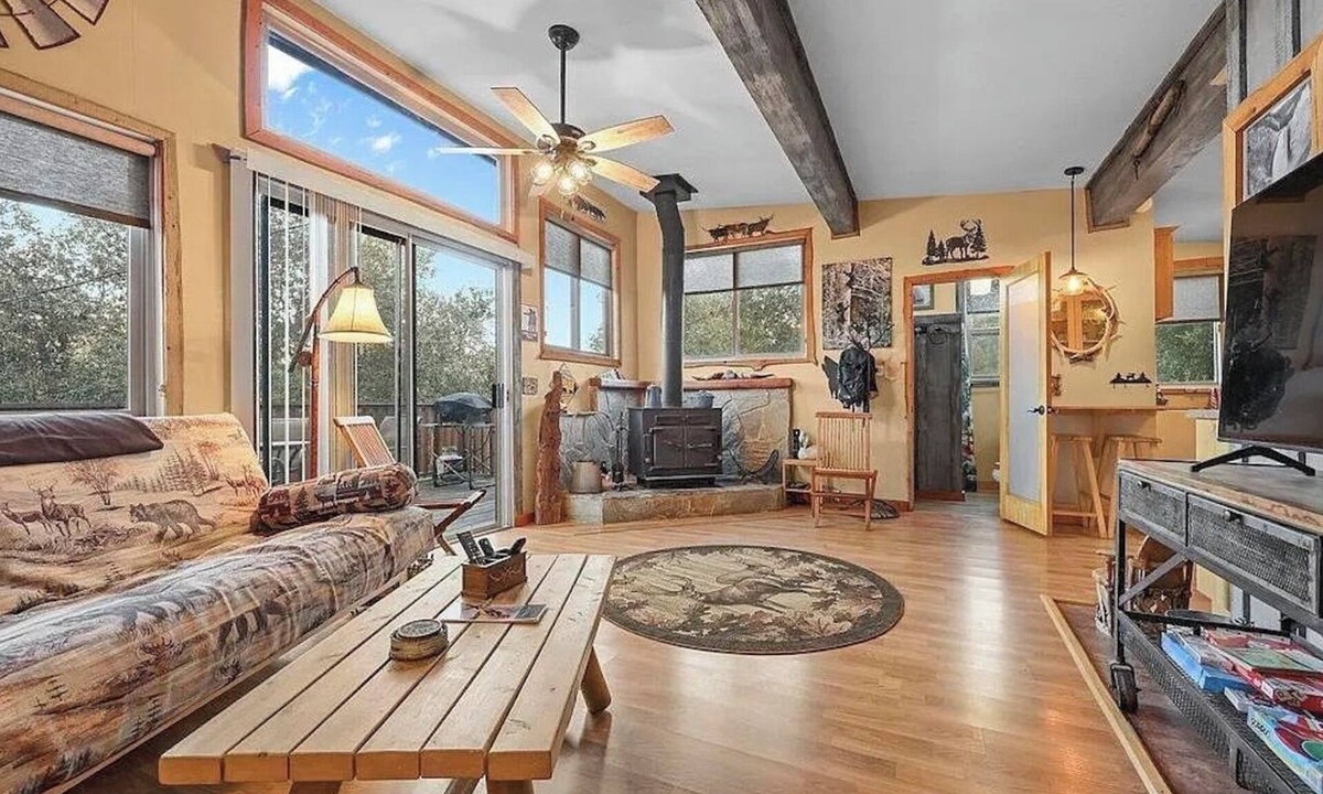 Descanso Cabin | Cozy cabin with 1 bedroom and WiFi, AC in beautiful Descanso