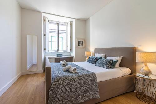 Chiado Apartment | Cozy in Chiado, Historic Center of Lisbon
