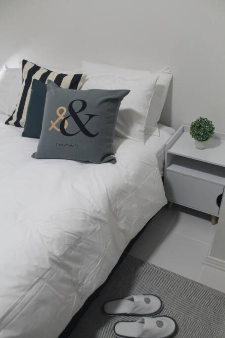 Suva Apartment | Cozy & Modern 2 Bed Apt Near CBD