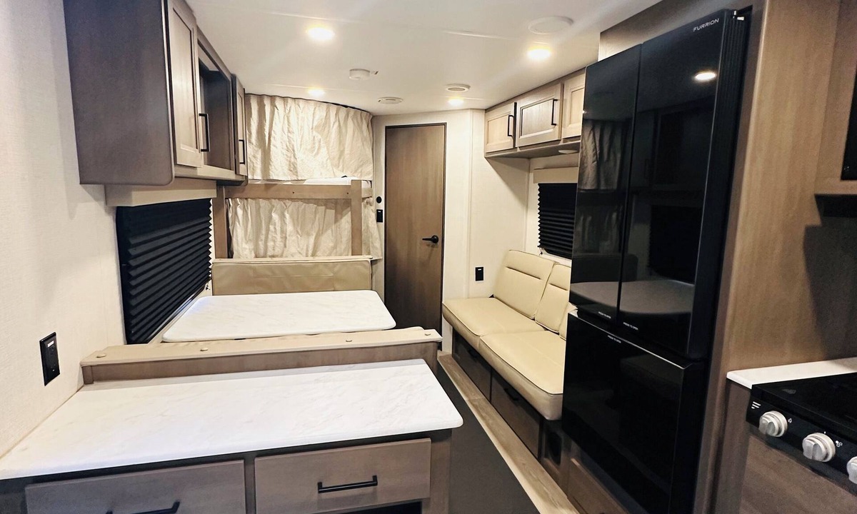 Otay House | Cozy RV in Welcoming San Diego with WiFi, AC