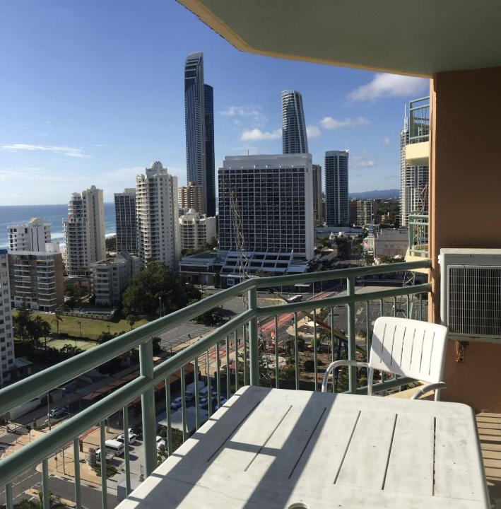 Surfers Paradise Apartment | Crown Towers