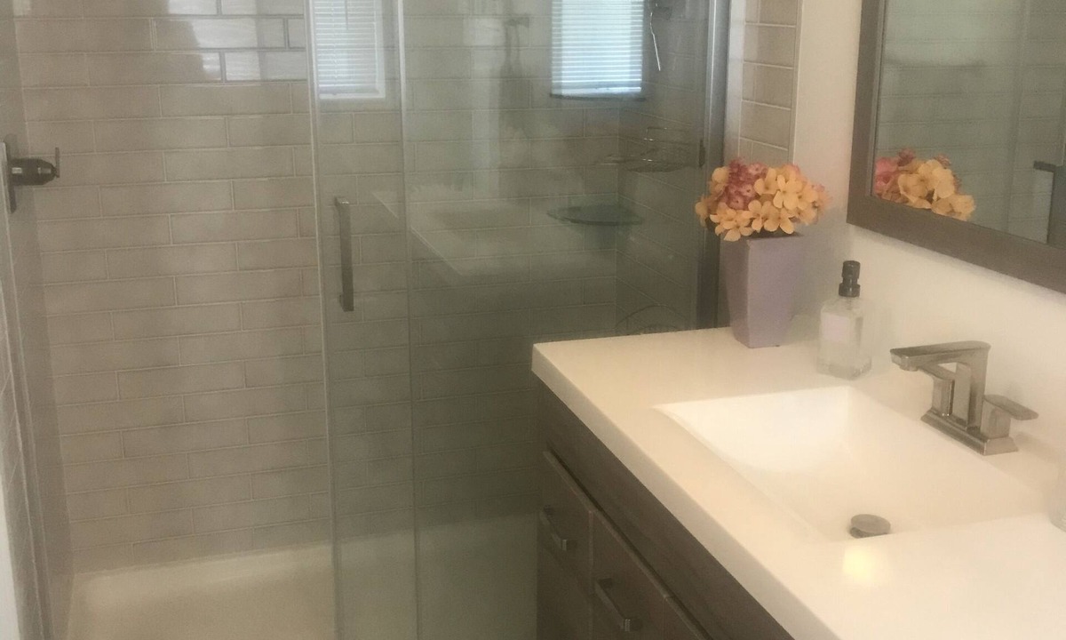 Tamalpais-Homestead Valley Apartment | Cute Hillside space 10 minutes from the beach and only 15min to San Francisco