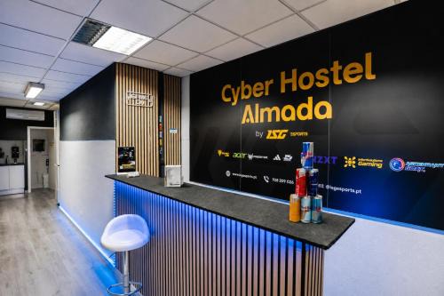 Cova da Piedade Hostel | CyberHostel Almada