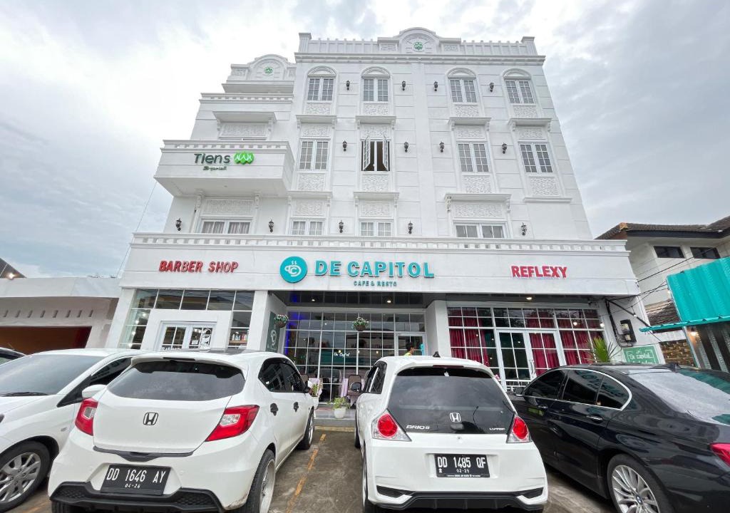 Panakkukang Hotel | De capitol Hotel Syariah