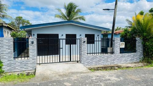 Nasinu House | Demberly's Hideaway