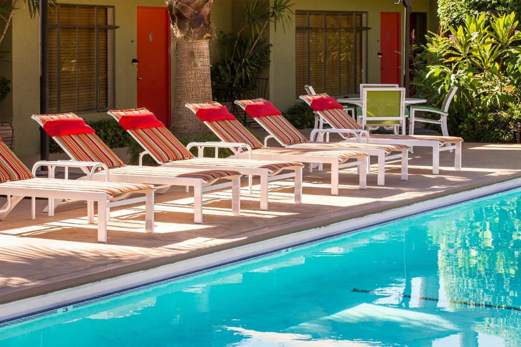 Tahquitz River Estates Hotel | Desert Riviera Hotel - A Town & Desert Boutique Hotel