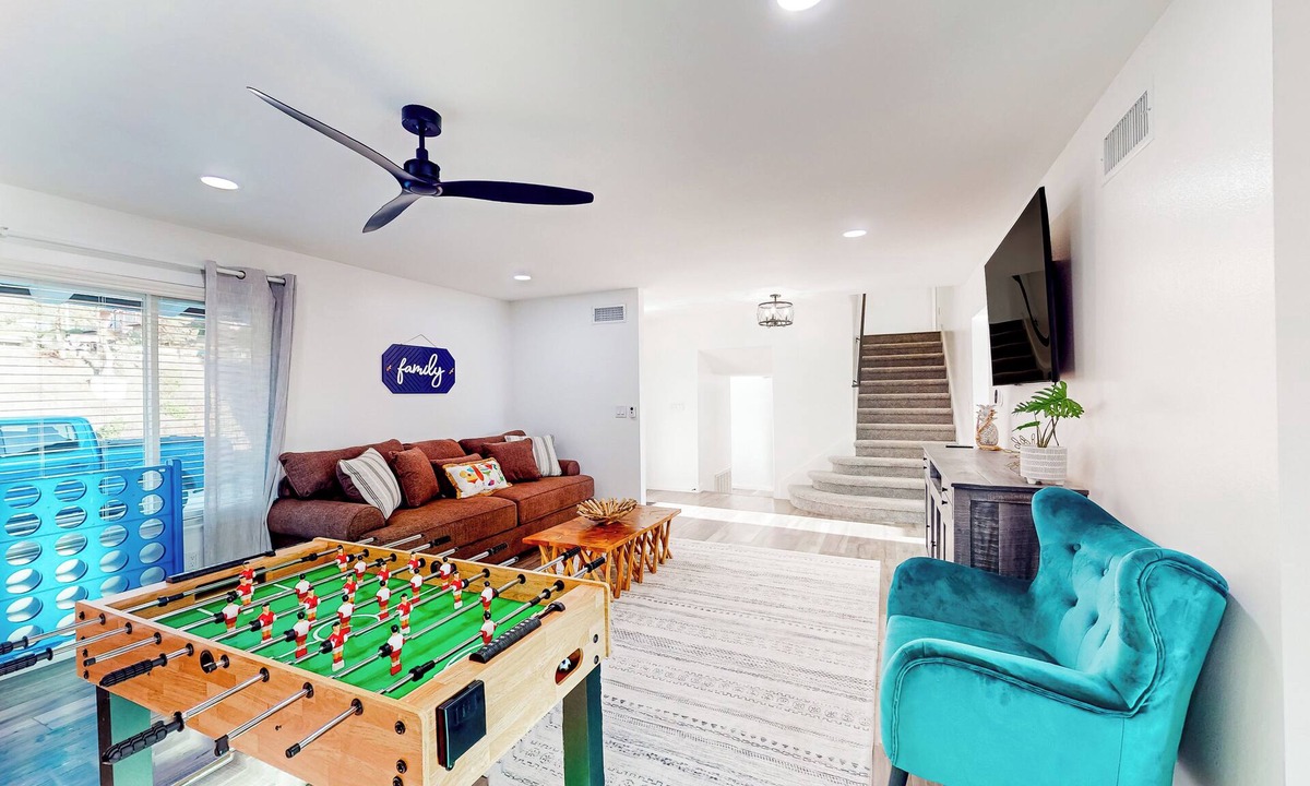 Del Cerro House | Dog-Friendly Home: Saltwater Pool, Fire Pit, Games