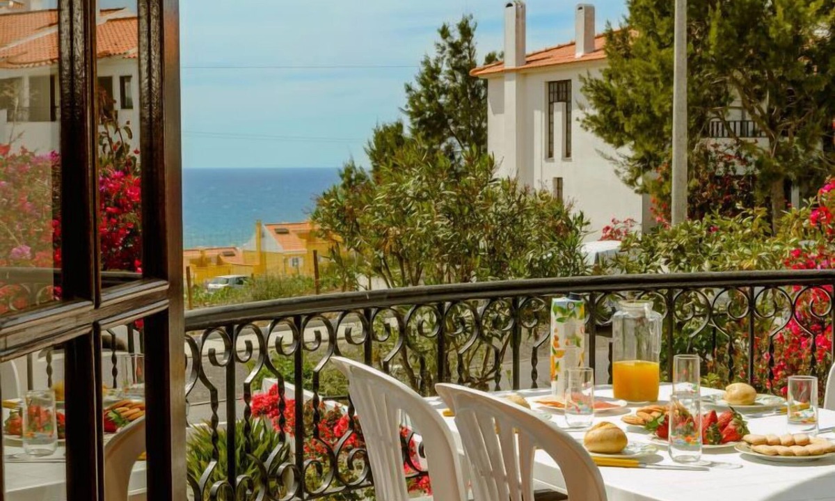 Ericeira Apartment | Duplex Loureiro by Interhome