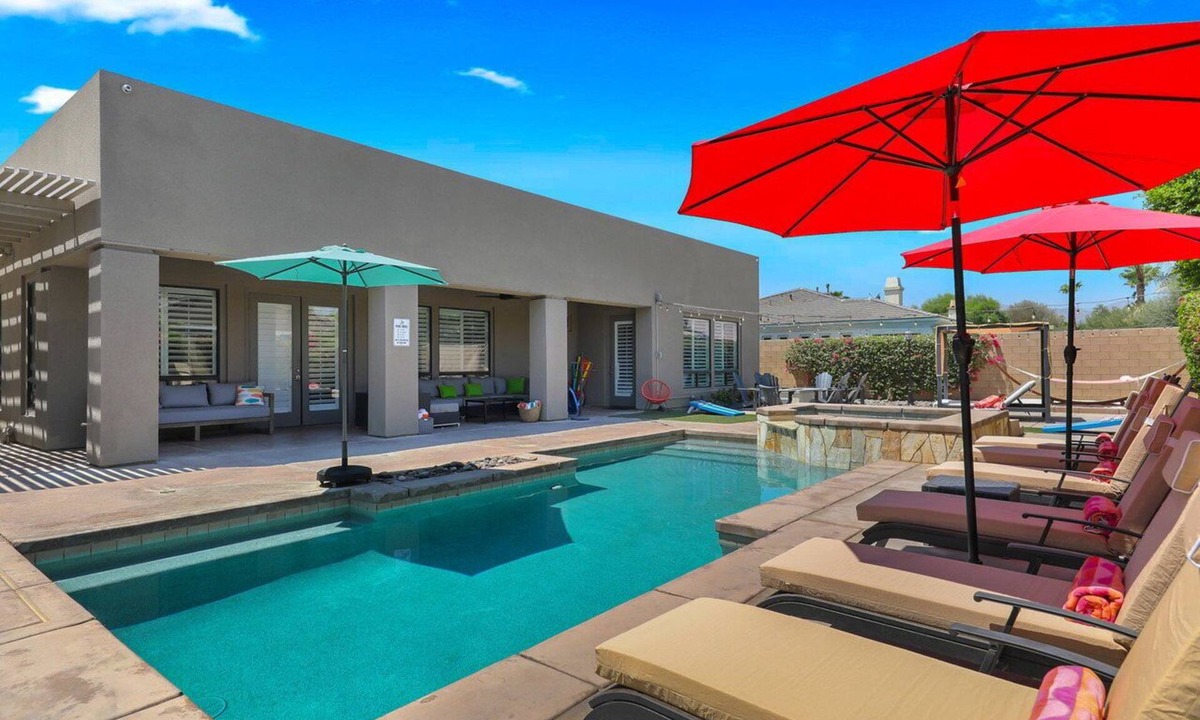 Rancho Santana House | El Paseo Modern: Pool, Spa, PuttingGreen,Foosball!