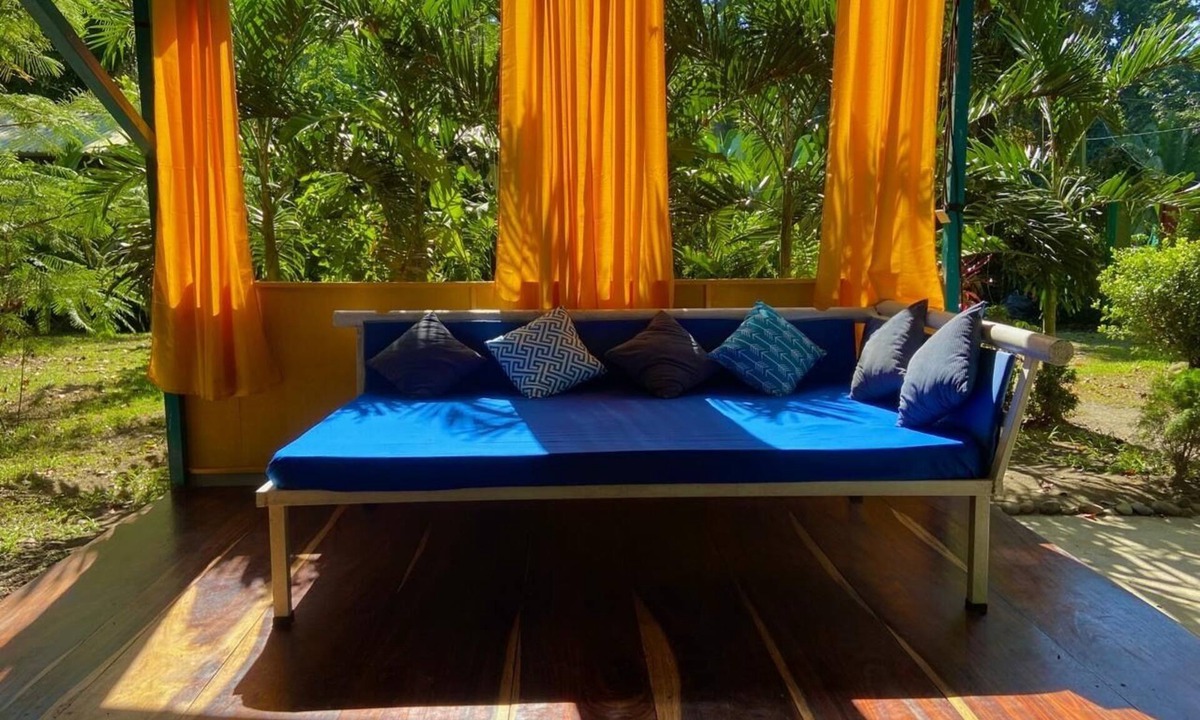 Puerto Viejo de Talamanca House | Enchanting 1-bedroom .Just a short 6 minute walk to the beach and town