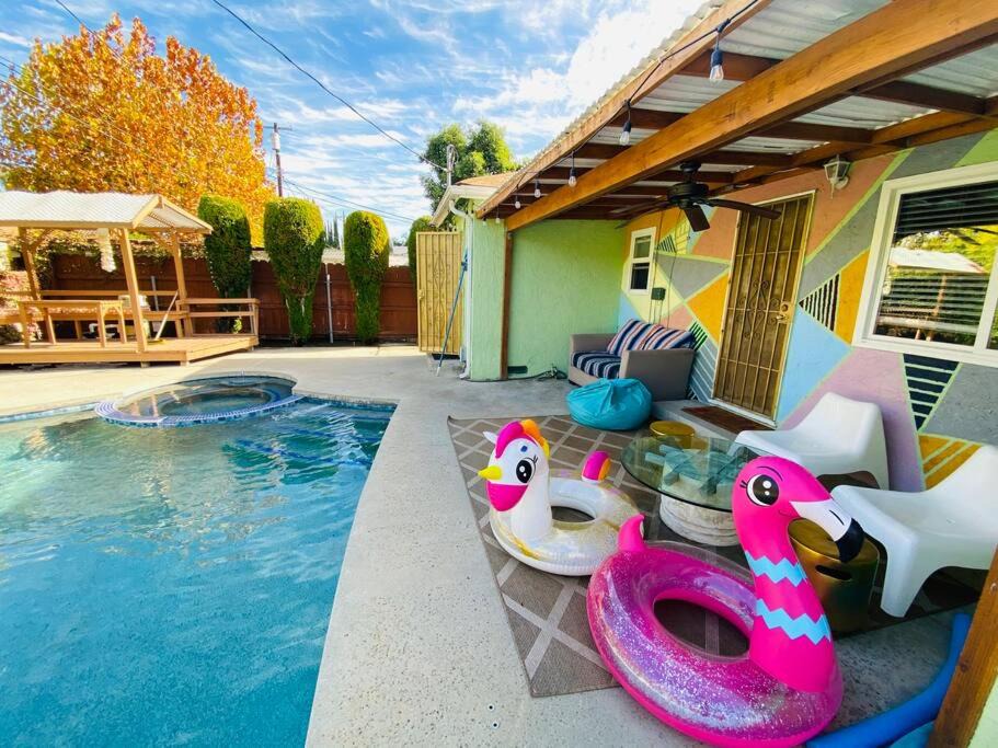 Encino House | Endless summer in LA *HEATED POOL/HOT TUB/CABANA*
