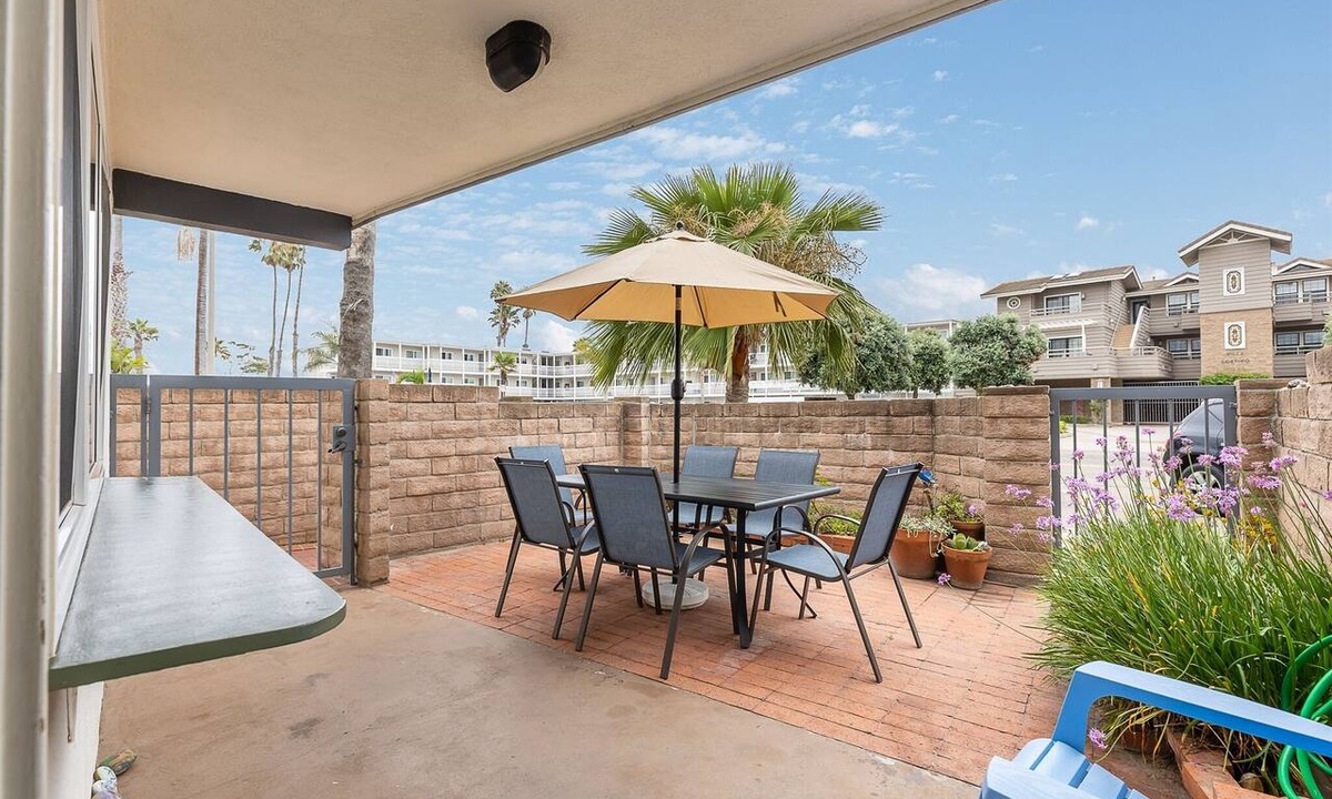 Carpinteria Condo | Entire Beach Condo w/Private Patio and wifi