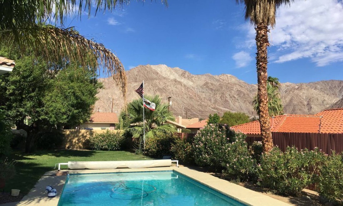 La Quinta Cove House | Epic mountain views - Custom home- great relaxing/entertainment patio/pool/yard