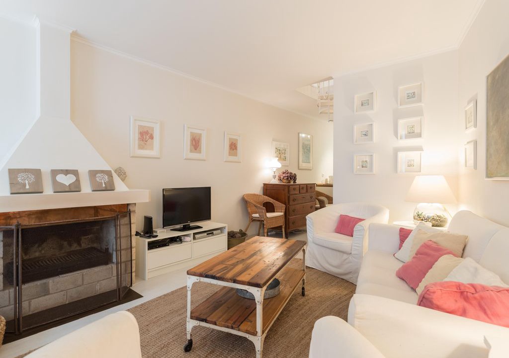 Ericeira Apartment | Ericeira Charming House apartment in Ericeira with WiFi.