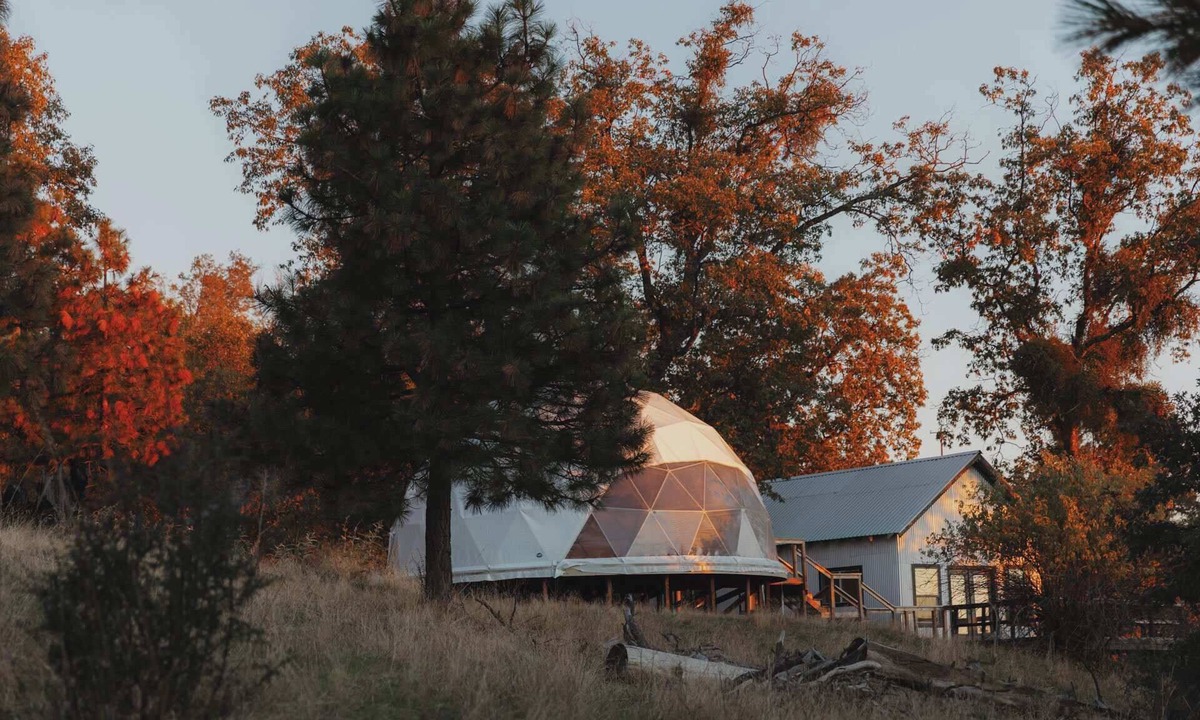 Dunlap Cabin | Event venue in nature retreat