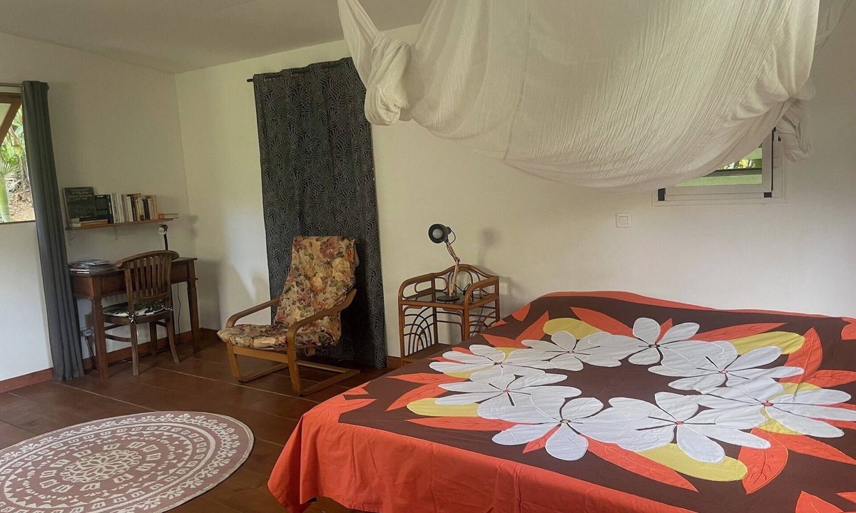 Ha'apiti Bed & Breakfast | Experience Authentic Island Living: Your Home Away from Home in Moorea