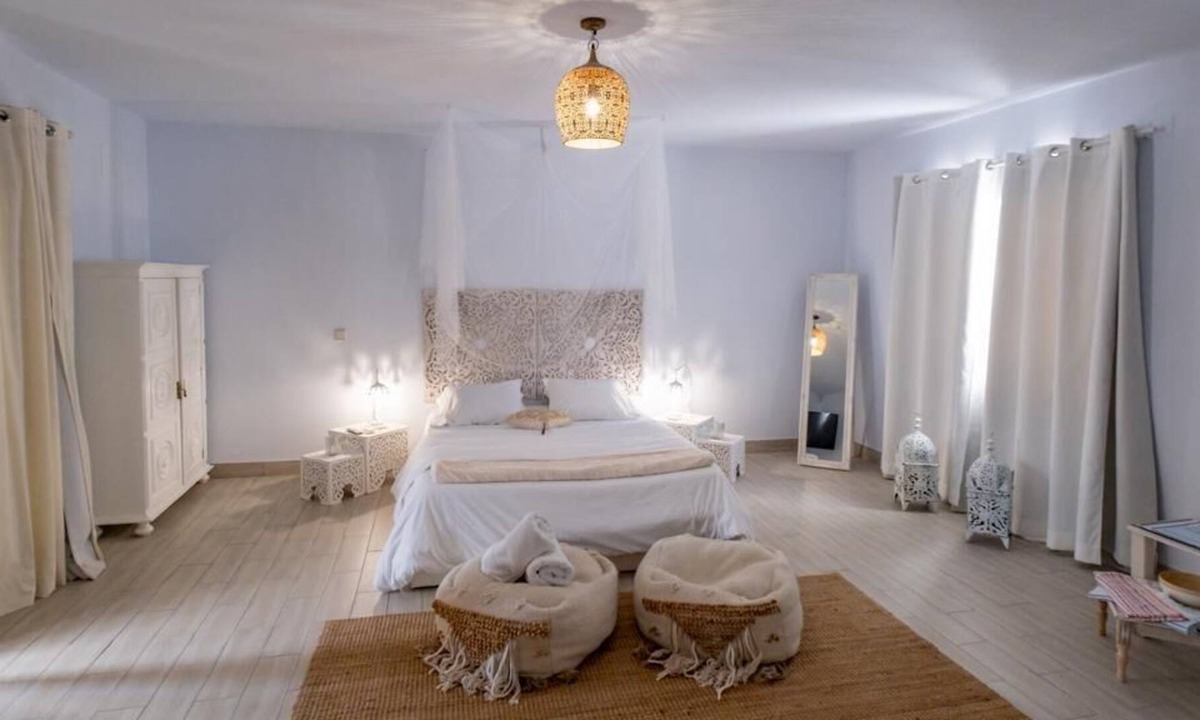 Santa Comba Dao Bed & Breakfast | Exquisite bed & breakfast, 7 individual suites with outdoor pool