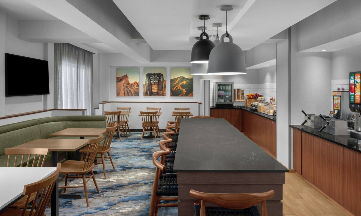 Stevenson Ranch Hotel | Fairfield Inn Santa Clarita Valencia