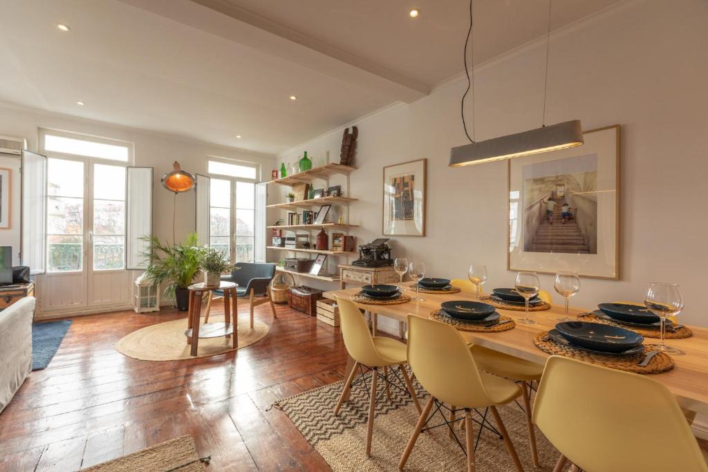Lisbon Old Town Apartment | Fantastic Family Apartment in Estrela
