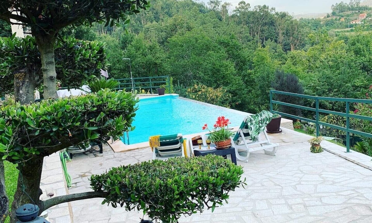 Guilhofrei House | Farm in Gerês -Vieira do Minho near ermal beach
