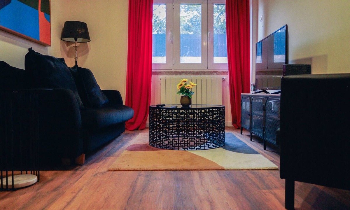 Alcantara Apartment | FLH Alcântara Stylish Duplex with Terrace