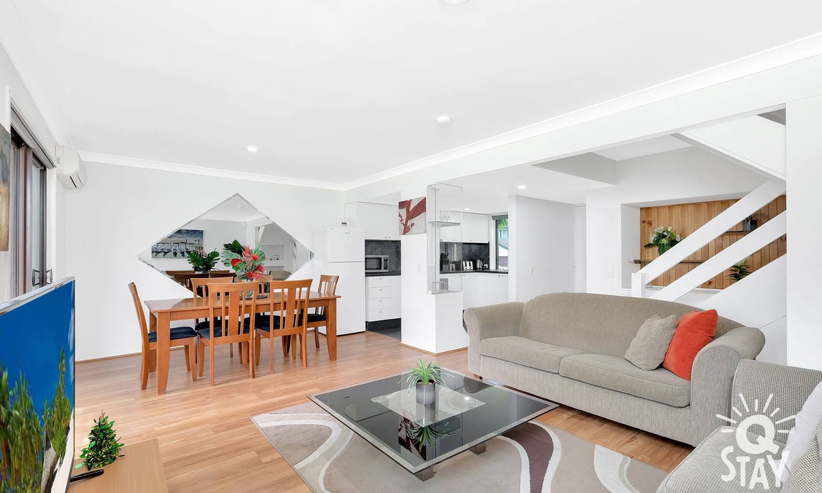 Nerang Villa | ♦️ Fountain View 3 Bedroom Villa — Q Stay