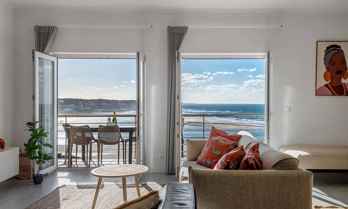 Foz do Arelho Apartment | FozPanoramic Vacations in Style with amazing views