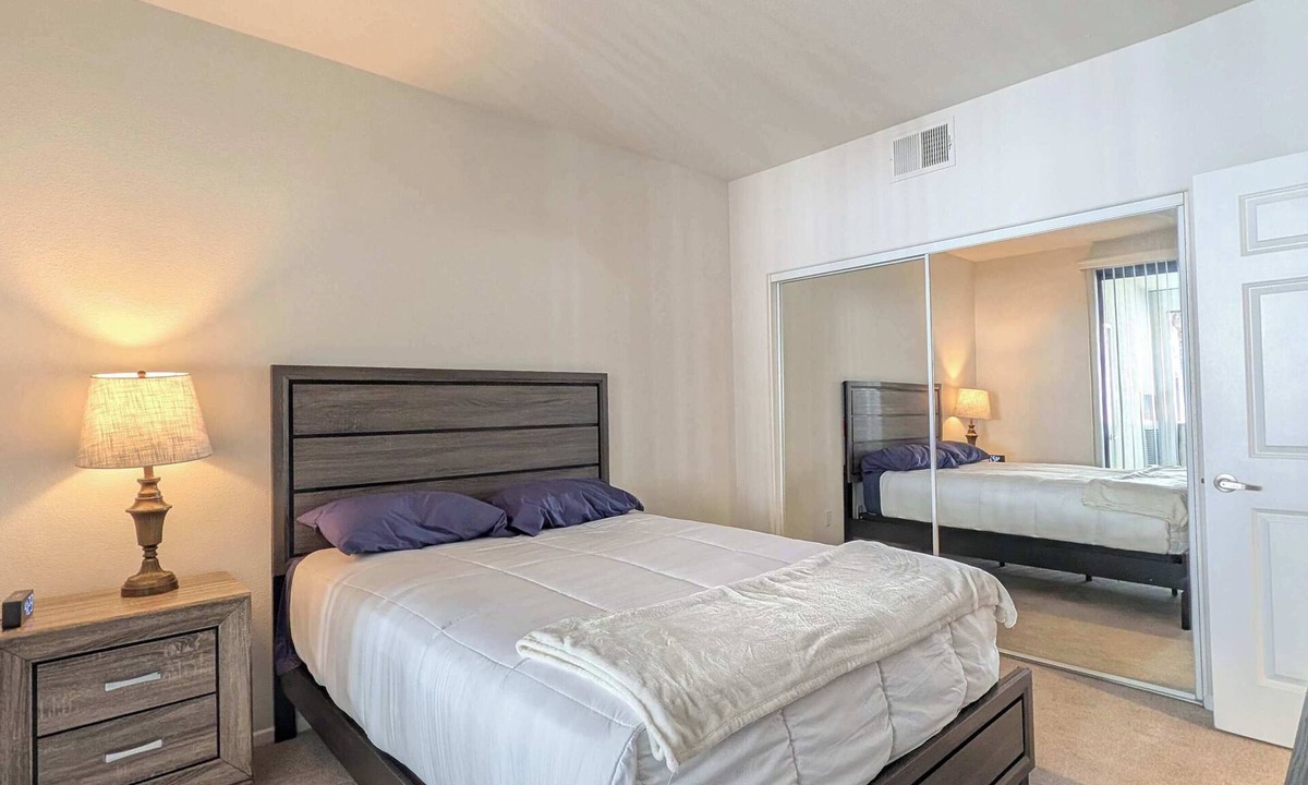 Mission Valley East Apartment | Fully Furnished 1BR in Misson Valley w/Parking