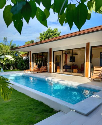 Puerto Viejo de Talamanca Villa | Gated luxury Casa Bodhi - Villa Hamsa & Shanti Tiny Houses 5min to the beach