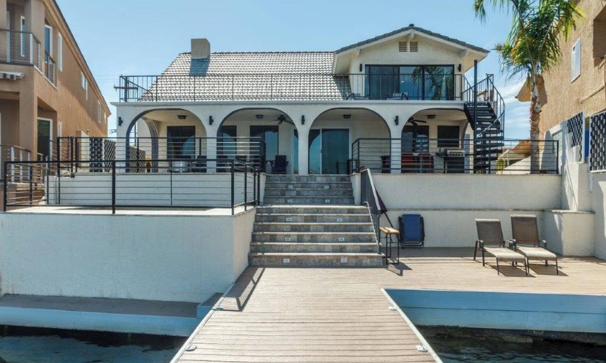 Cienega Springs House | Gorgeous Vacation home RIVERFRONT