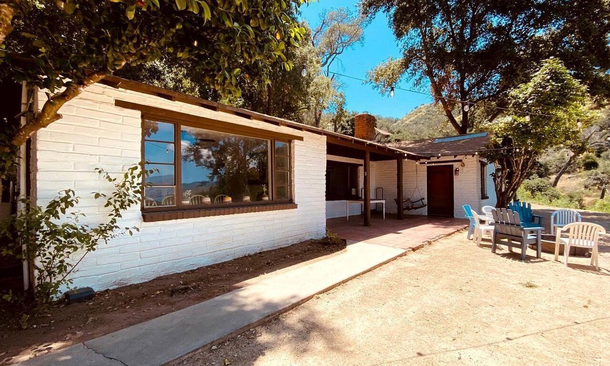 Pauma Valley Cabin | Grand Gathering in Nature: Lakeview Glamping Cabin in Santa Ysabel