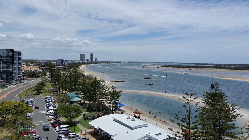Labrador Apartment | Grand Hotel Apartments Gold Coast by owner