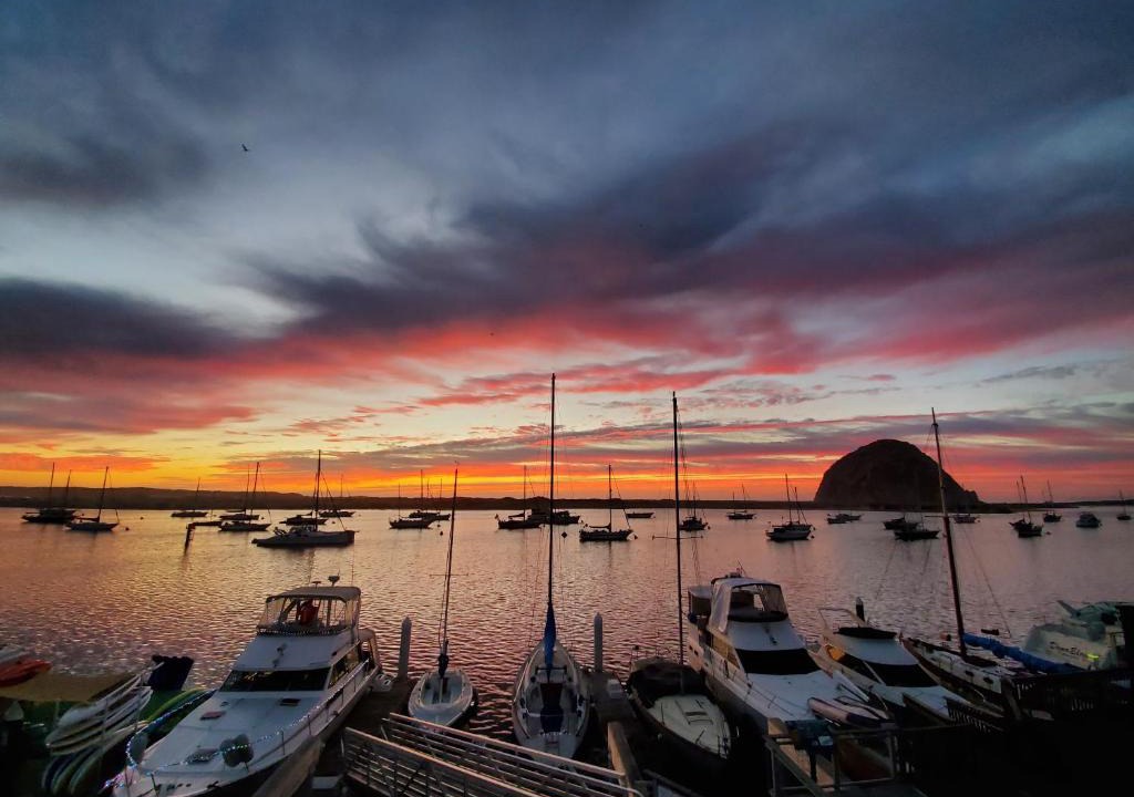 Morro Bay Hotel | Gray's Inn & Gallery