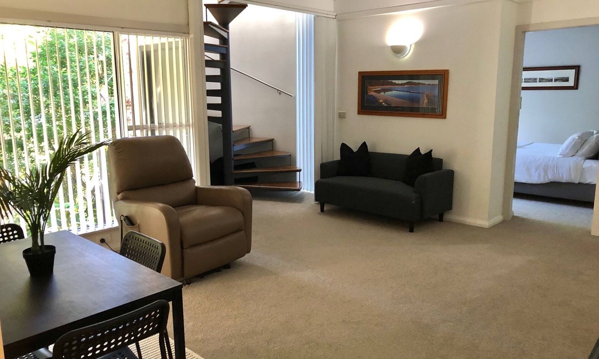 Avalon Beach Apartment | Great location, spacious apartment.