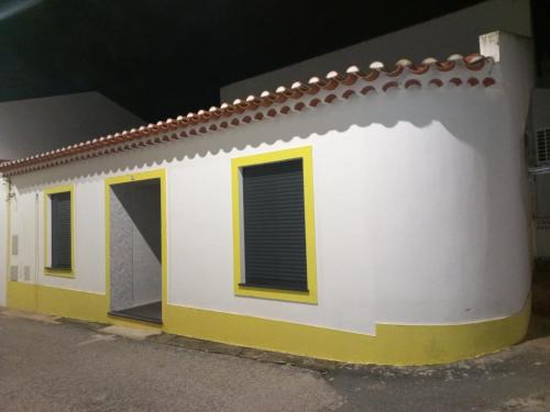 Aldeia dos Palheiros House | Ground Floor Room Sofia's Happy House - Almodôvar Ourique